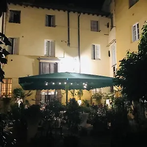  Bed and breakfast Al Cardinale Rooms&studios